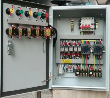 Control box for irrigation system