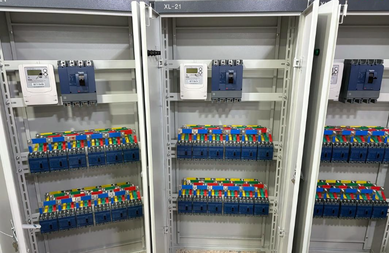 stage power distribution box