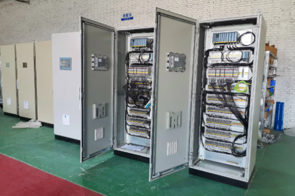 types of electrical switchgear